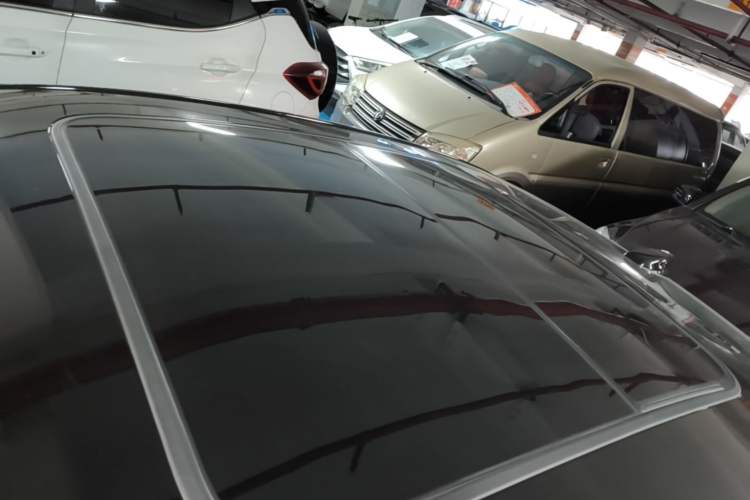 Used BYD Han 2025 DM-i Smart Drive 125KM Elite Model Roof