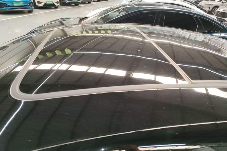Used BYD Han 2025 DM-i Smart Drive 125KM Prestige Model Roof