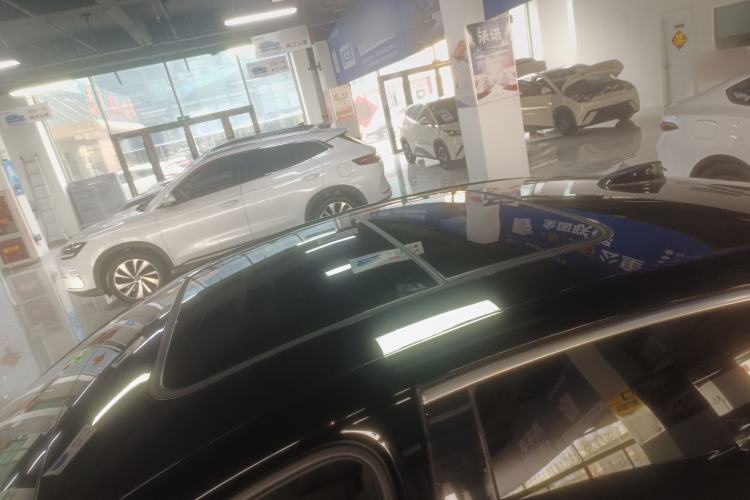 Used BYD Han 2025 DM-i Smart Drive 125KM Elite Model Roof