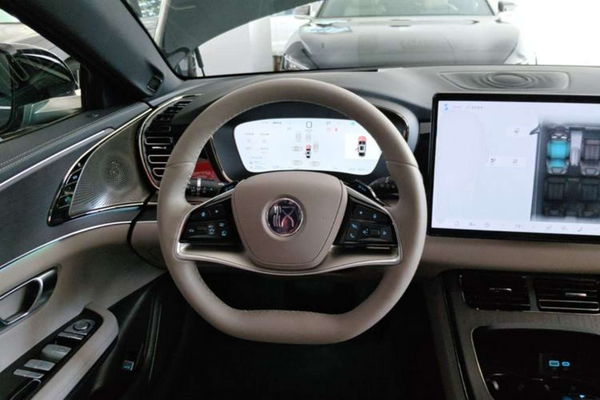 Used BYD Han 2025 DM-i Intelligent Driving Edition 125KM LiDAR Flagship Model Steering Wheel
