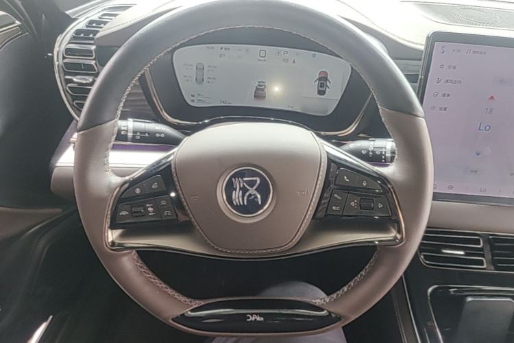 Used BYD Han 2025 DM-i 125KM Prestige Model Steering Wheel
