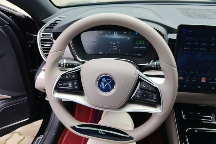 Used BYD Han 2025 DM-i 125KM Elite Model Steering Wheel
