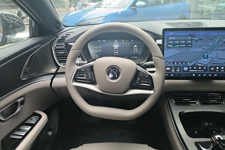 Used BYD Han 2025 DM-i 125KM LiDAR-Powered Intelligent Driving Model Steering Wheel