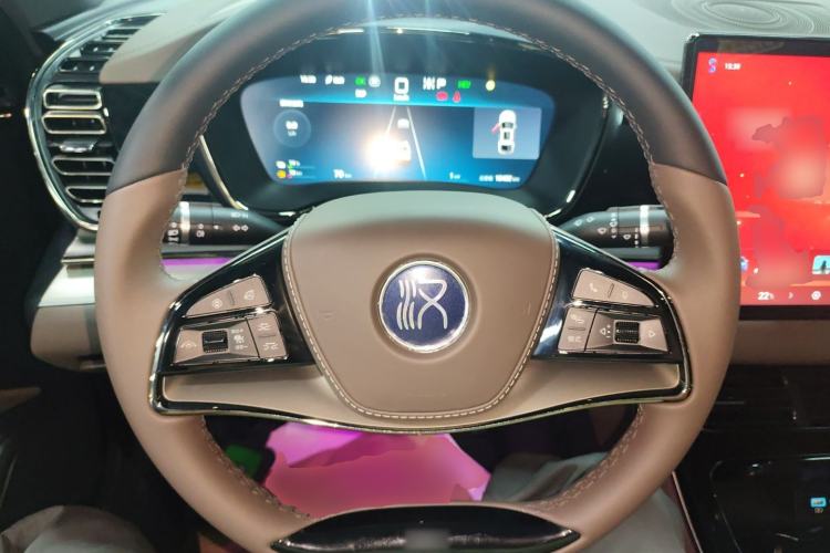 Used BYD Han 2025 DM-i 125KM Elite Model Steering Wheel