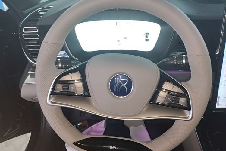 Used BYD Han 2025 DM-i 125KM Prestige Model Steering Wheel