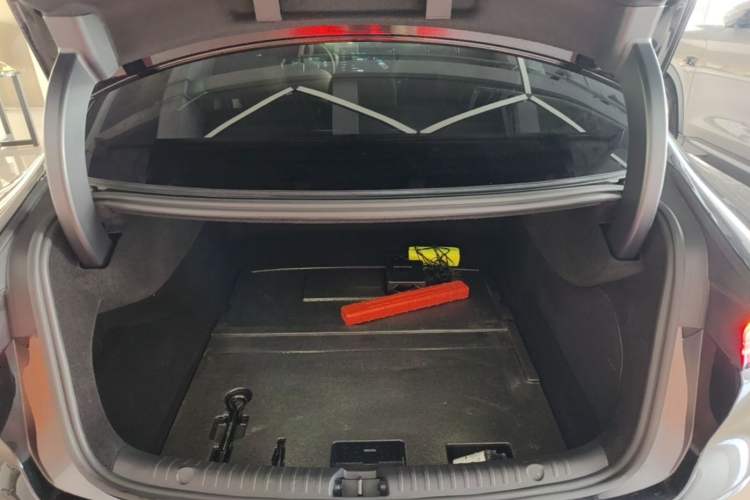 Used BYD Han 2025 DM-i Intelligent Driving Edition 125KM LiDAR Flagship Model Trunk