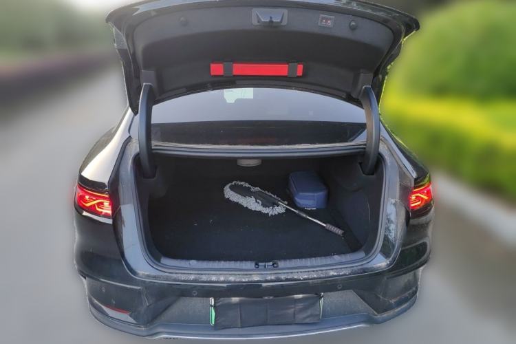 Used BYD Han 2025 EV with 701 km of Laser Radar-Enabled Intelligent Driving Trunk