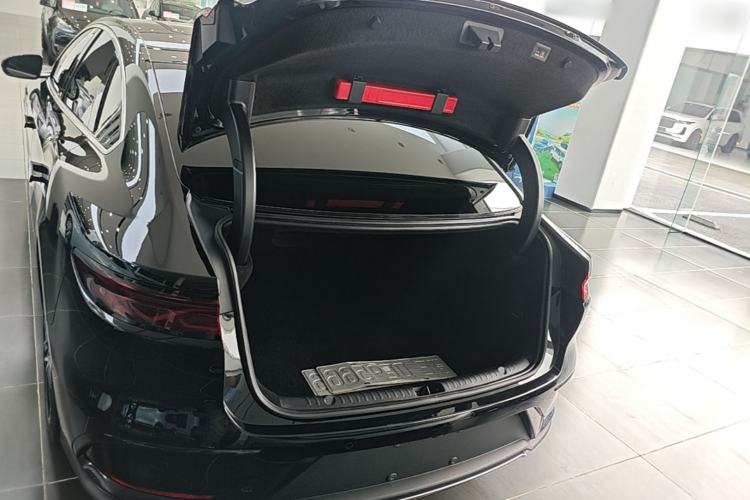 Used BYD Han 2025 EV 605KM Prestige Model Trunk