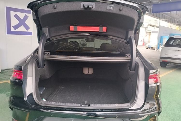 Used BYD Han 2025 EV Intelligent Driving Edition 701KM LiDAR Deluxe Model Trunk