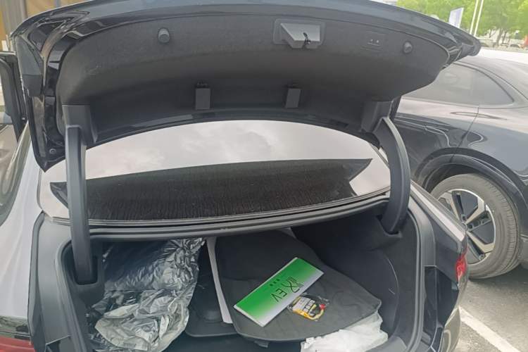 Used BYD Han 2025 EV Intelligent Driving Edition 701KM LiDAR Deluxe Model Trunk