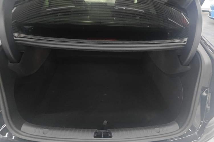 Used BYD Han 2025 DM-i Intelligent Driving Edition 125KM LiDAR Flagship Model Trunk
