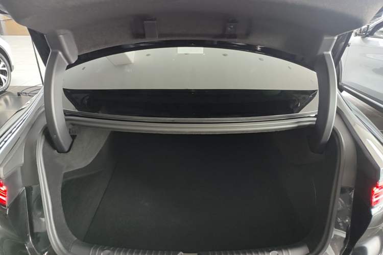 Used BYD Han 2025 Model EV Intelligent Driving Edition 635KM Flagship Trunk