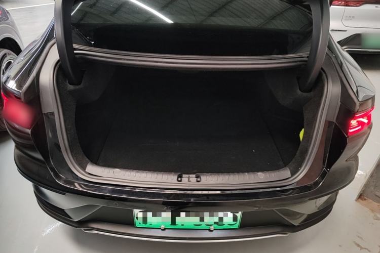 Used BYD Han 2025 EV 506KM Prestige Edition Trunk