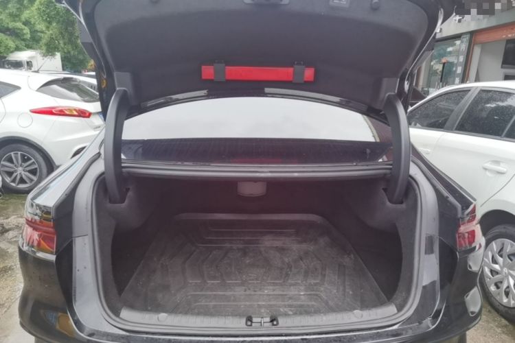 Used BYD Han 2025 DM-i 125KM Elite Model Trunk