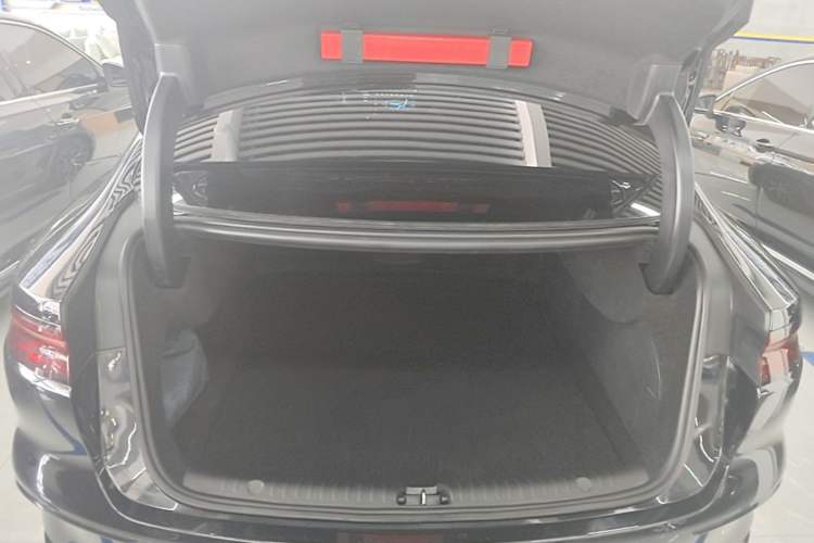 Used BYD Han 2025 DM-i 125KM Prestige Model Trunk