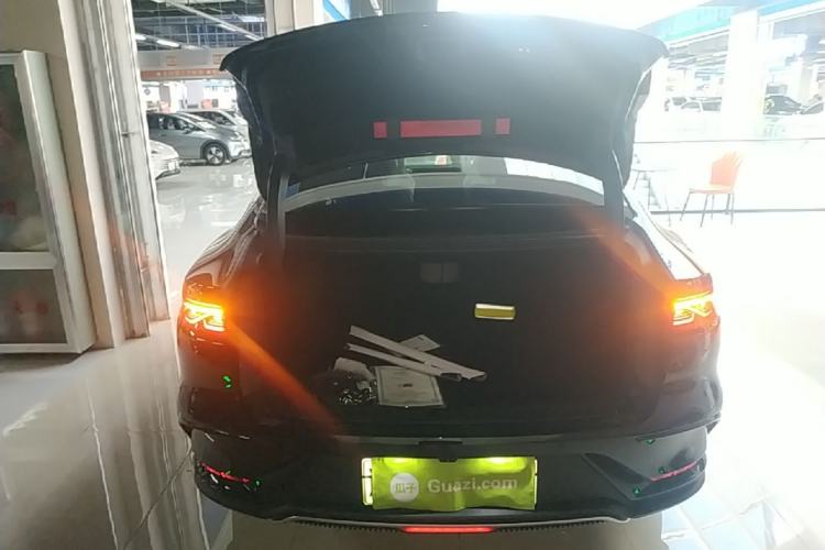 Used BYD Han 2025 DM-i Smart Drive 125KM Elite Model Trunk