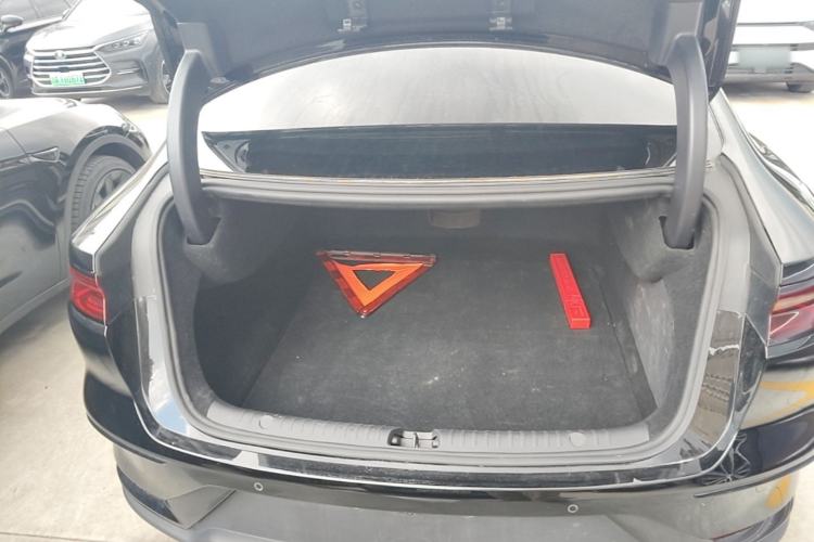 Used BYD Han 2025 EV Intelligent Driving Edition 605KM Prestige Model Trunk