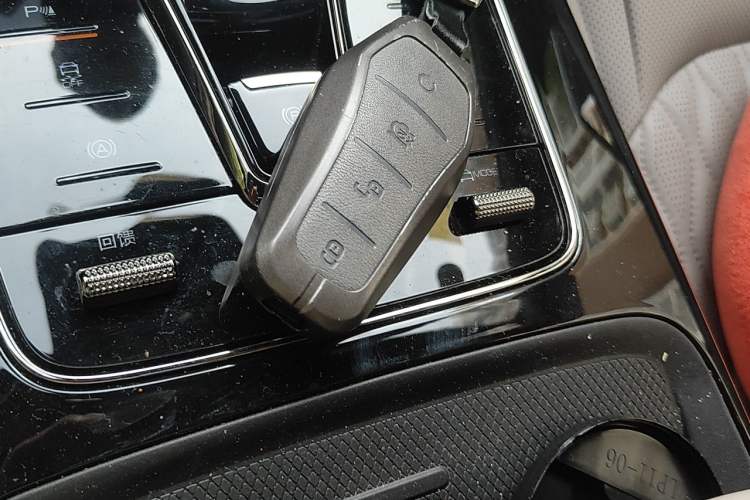 Used BYD Han 2025 EV 506KM Prestige Edition Vehicle Key