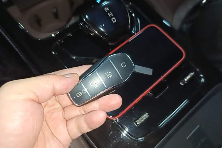 Used BYD Han 2025 EV Intelligent Driving Edition 605KM Prestige Model Vehicle Key
