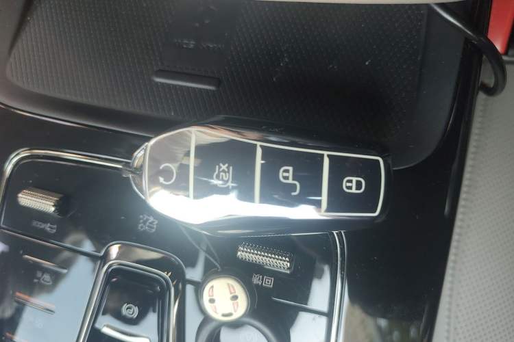 Used BYD Han 2025 EV 701KM Deluxe Edition Vehicle Key