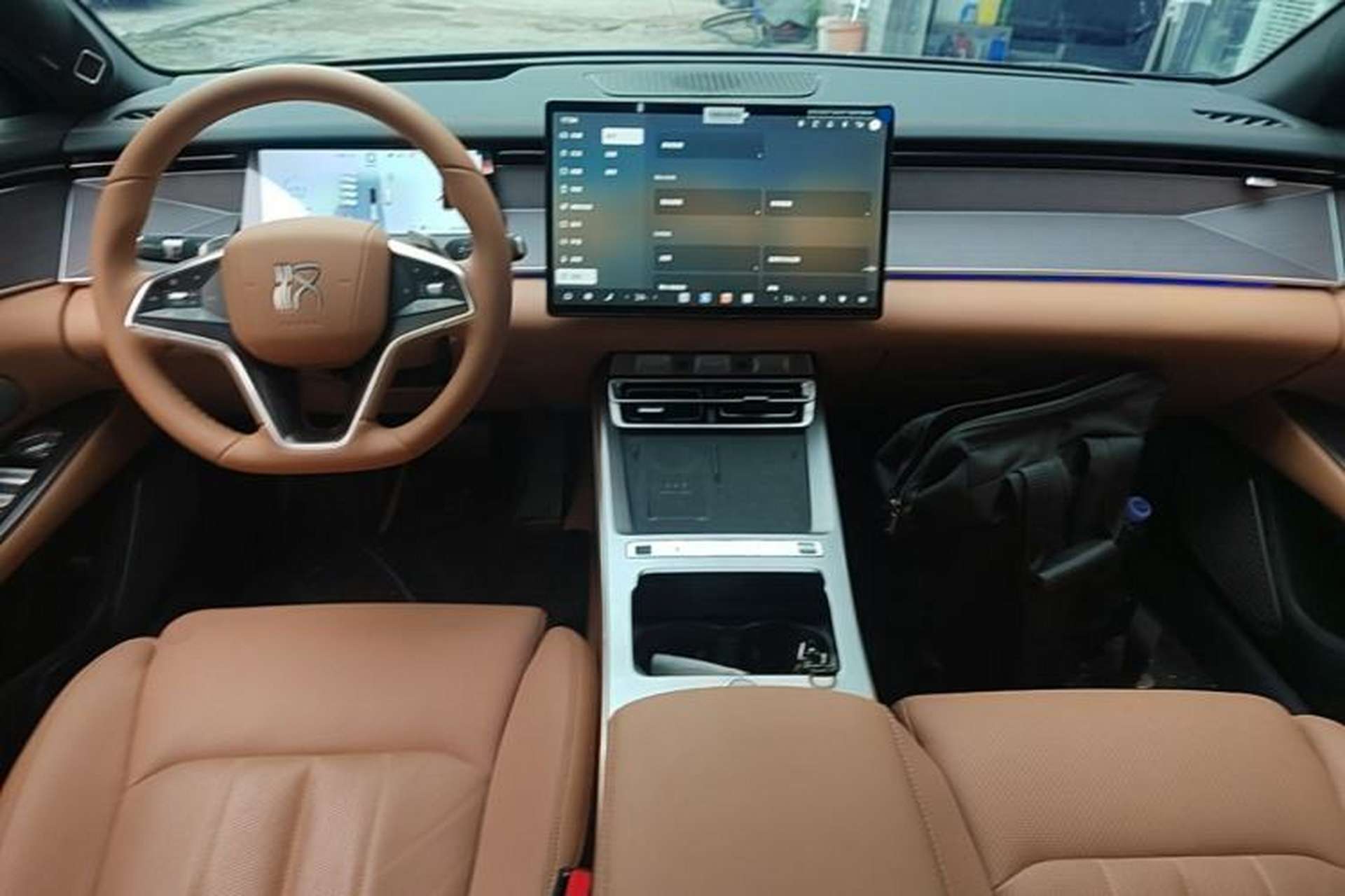 Used BYD Han 2025 Model EV Intelligent Driving Edition 635KM LiDAR Flagship Center Console