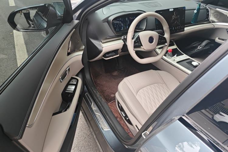 Used BYD Han 2025 DM-i Intelligent Driving Edition 245KM Prestigious Edition Driver Seat