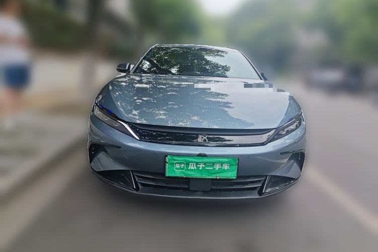 Used BYD Han 2025 DM-i Intelligent Driving Edition 245KM Prestigious Edition Front