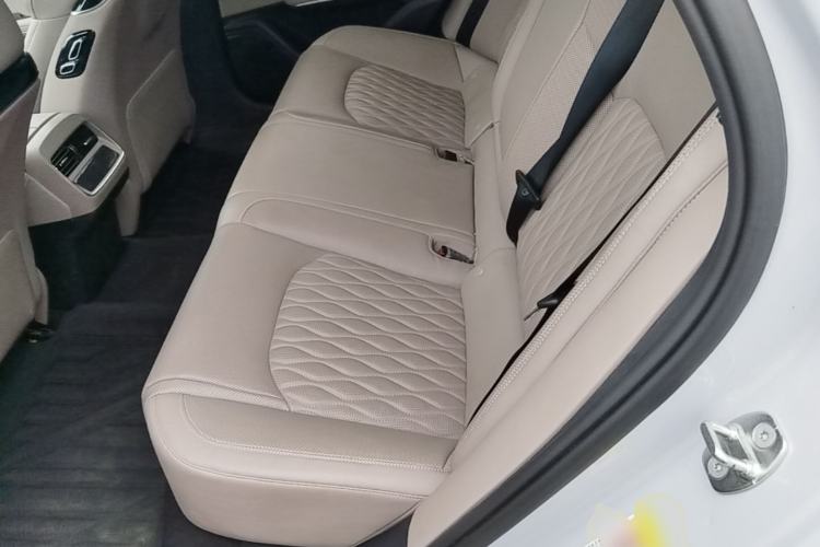 Used BYD Han 2025 DM-i 125KM Prestige Model Left Rear Seat
