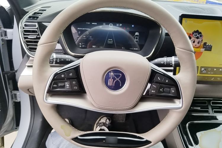Used BYD Han 2025 DM-i 125KM Prestige Model Steering Wheel