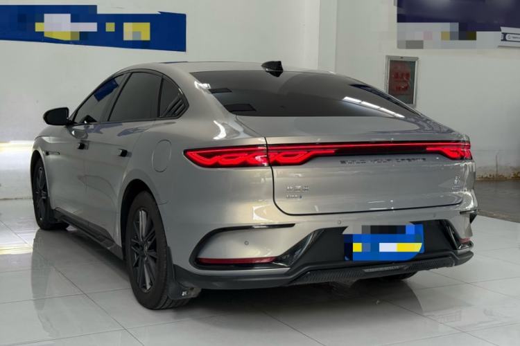 Used BYD Han 2025 DM-i Intelligent Driving Edition 245KM Prestigious Edition Exterior 3