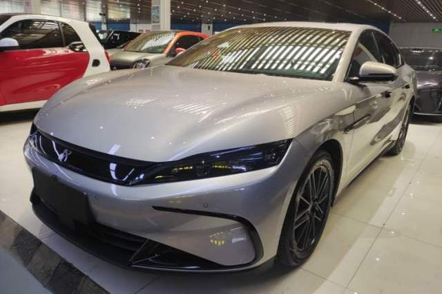 Used BYD Han 2025 DM-i Intelligent Driving Edition 245KM Prestigious Edition