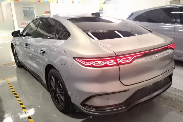 Used BYD Han 2025 DM-i Intelligent Driving Edition 245KM Prestigious Edition Rear Left 45 Deg