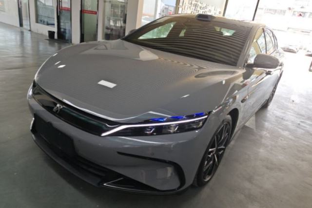 Used BYD Han 2025 DM-i Intelligent Driving Edition 125KM Prestige Model