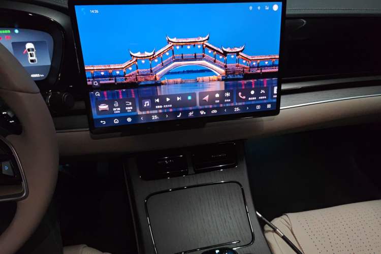 Used BYD Han 2025 EV with 701 km of Laser Radar-Enabled Intelligent Driving Audio And AC Panel