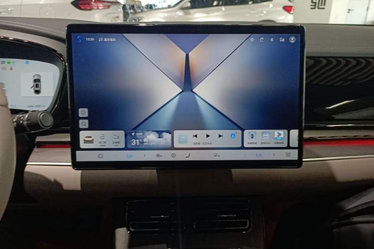 Used BYD Han 2025 DM-i Intelligent Driving Edition 125KM LiDAR Flagship Model Audio And AC Panel