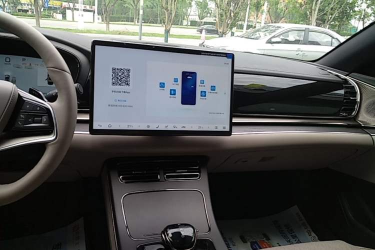 Used BYD Han 2025 DM-i Intelligent Driving Edition 125KM LiDAR Flagship Model Audio And AC Panel