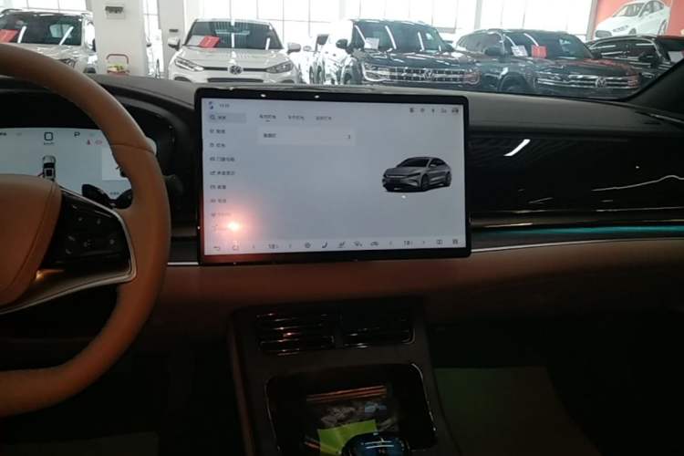 Used BYD Han 2025 DM-i Intelligent Driving Edition 125KM LiDAR Flagship Model Audio And AC Panel