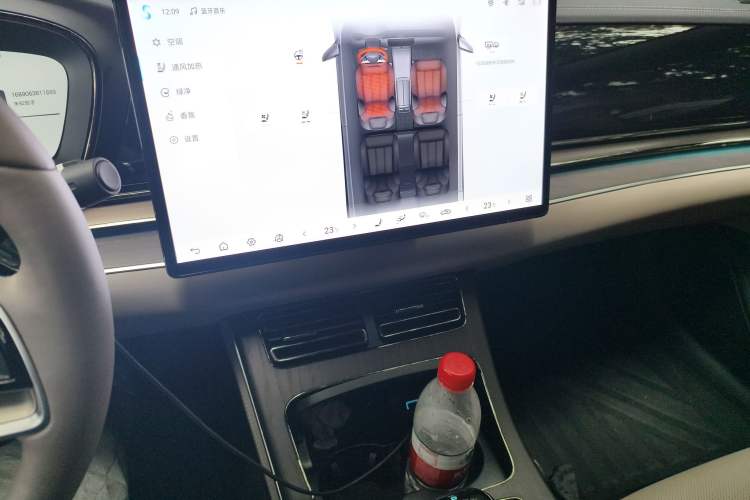 Used BYD Han 2025 EV Intelligent Driving Edition 701KM LiDAR Flagship Model Audio And AC Panel