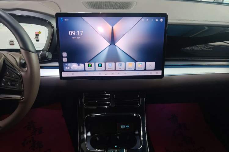Used BYD Han 2025 DM-i 125KM Prestige Model Audio And AC Panel