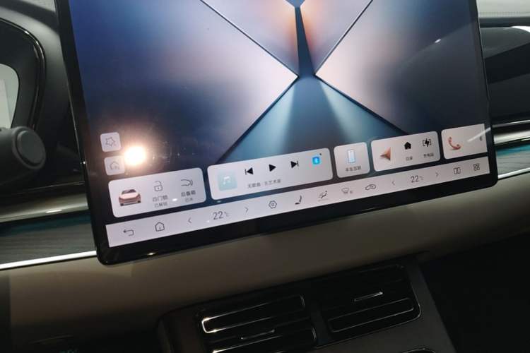 Used BYD Han 2025 DM-i 125KM LiDAR-Powered Intelligent Driving Model Audio And AC Panel
