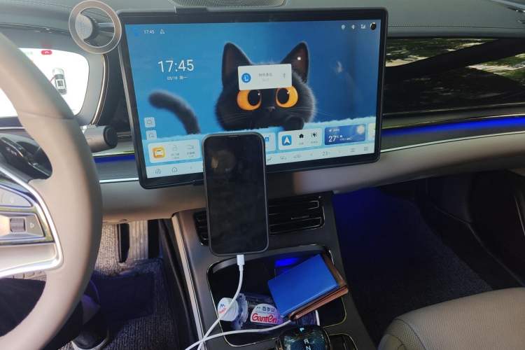 Used BYD Han 2025 EV with 701 km of Laser Radar-Enabled Intelligent Driving Audio And AC Panel