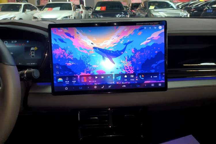 Used BYD Han 2025 DM-i 125KM Elite Model Audio And AC Panel