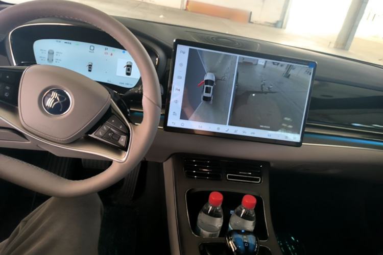 Used BYD Han 2025 DM-i Intelligent Driving Edition 125KM LiDAR Flagship Model Center Console
