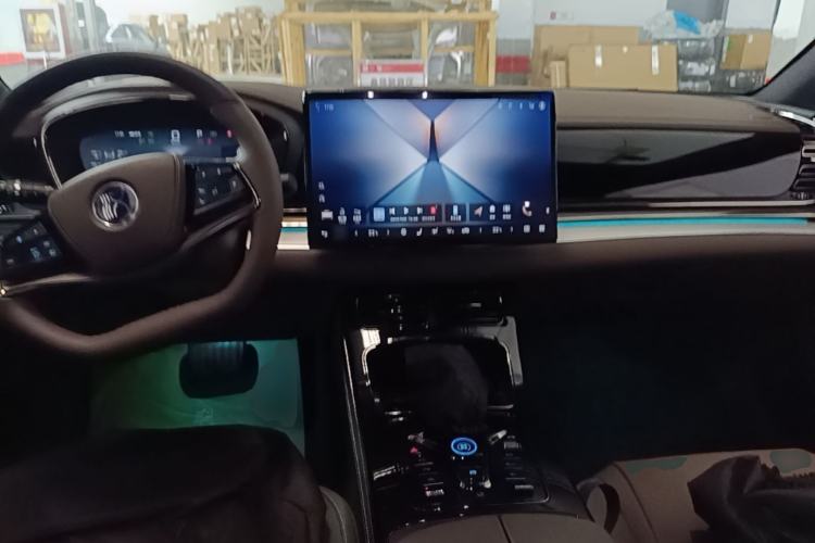 Used BYD Han 2025 DM-i Intelligent Driving Edition 125KM LiDAR Flagship Model Center Console