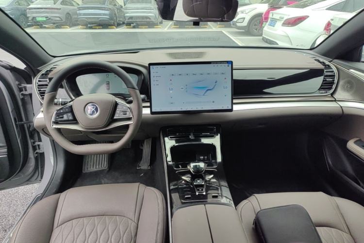 Used BYD Han  Center Console