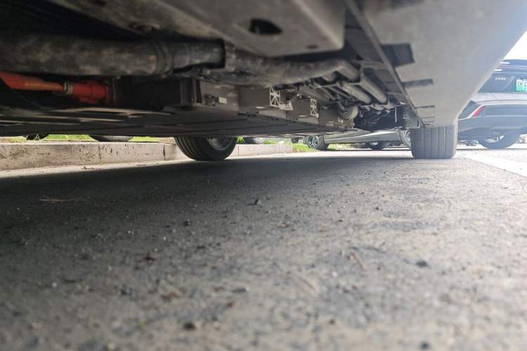 Used BYD Han 2025 DM-i 125KM Prestige Model Chassis Front Left