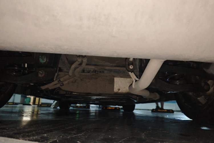 Used BYD Han 2025 DM-i 125KM Prestige Model Chassis Rear