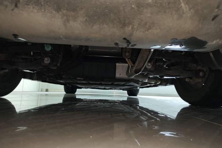 Used BYD Han 2025 DM-i Smart Drive 125KM Comfort Edition Chassis Rear