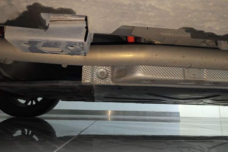 Used BYD Han 2025 DM-i Smart Drive 125KM Comfort Edition Chassis Rear Right