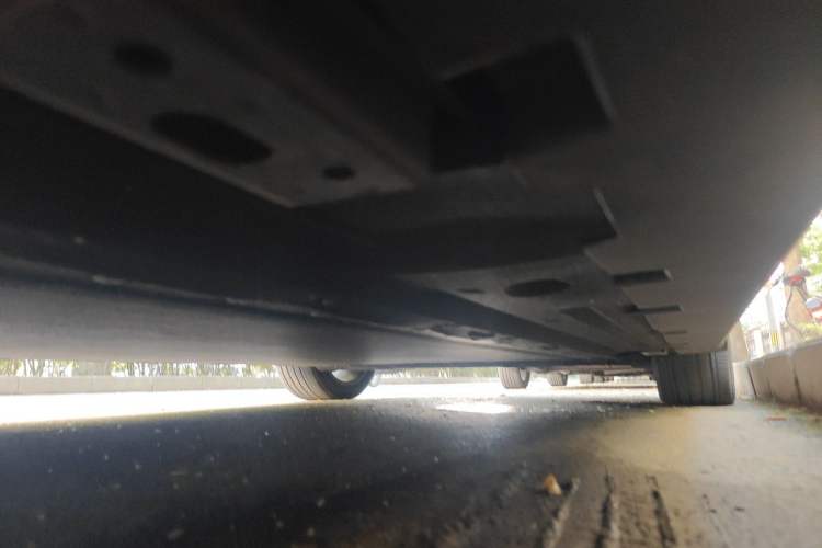 Used BYD Han 2025 EV with 701 km of Laser Radar-Enabled Intelligent Driving Chassis Rear Right